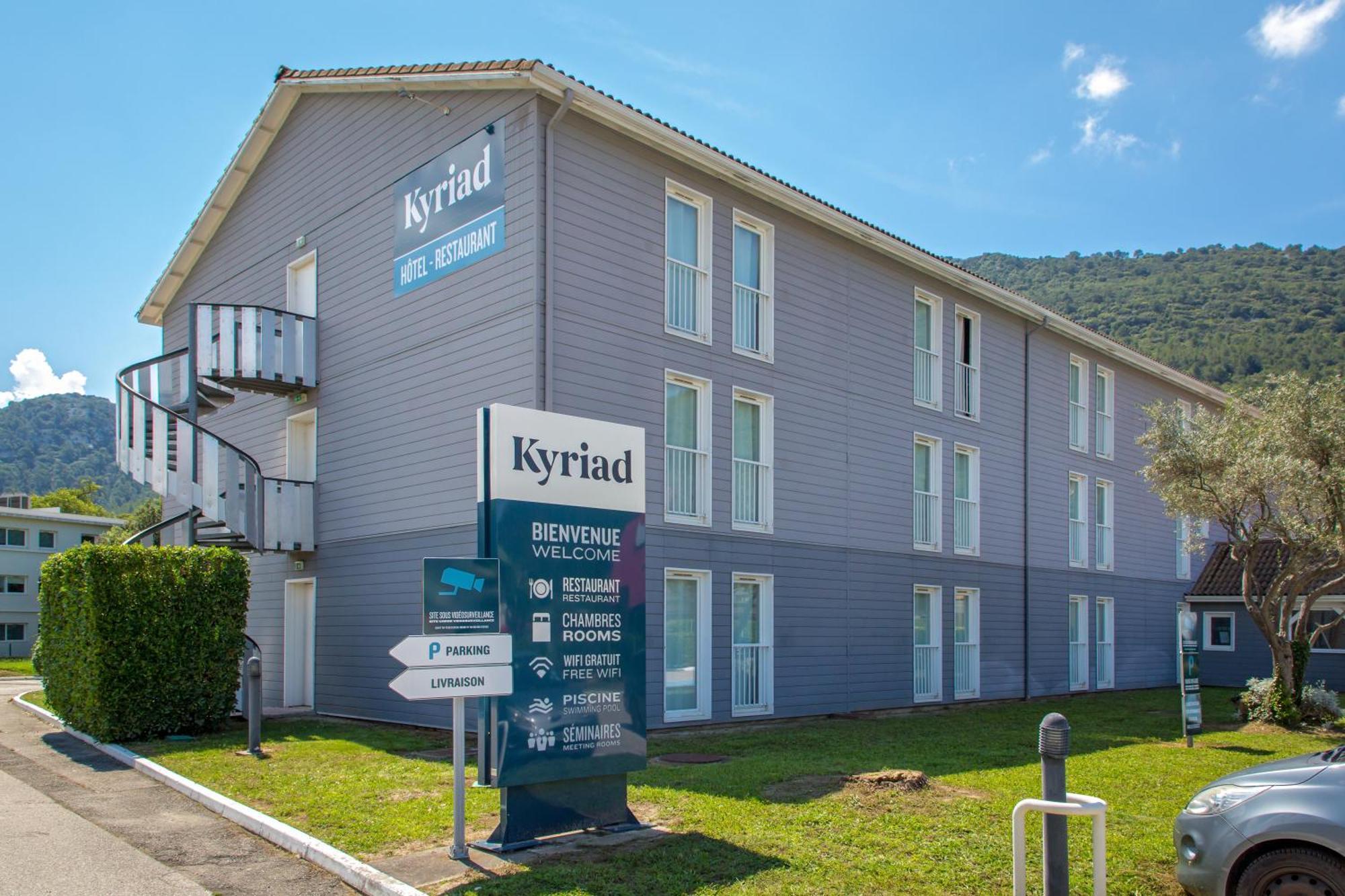 Kyriad Marseille Est - Aubagne Gémenos Esterno foto